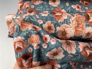 Isoli - fineste blomsterprint på blå bund