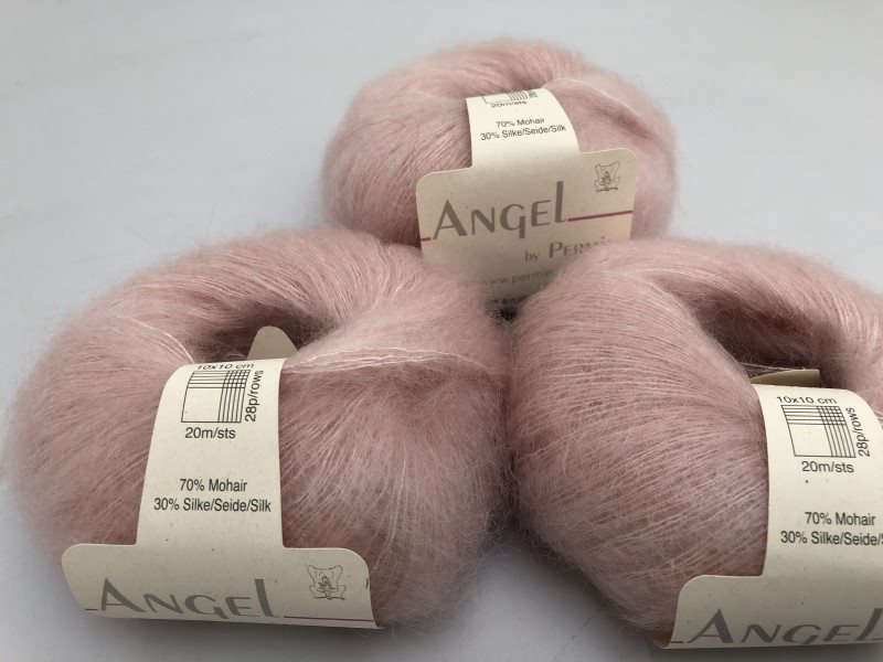 præst Fru Ledelse Angel by permin silk mohair - i smuk lyserød