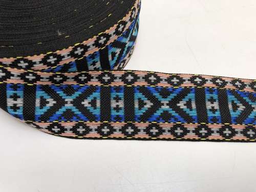 Jacquardvævet bånd - fint inka mønster i skønne toner, 41 mm
