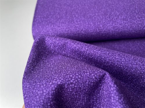 Patchwork stof - Brighton, yndigt motiv i violet