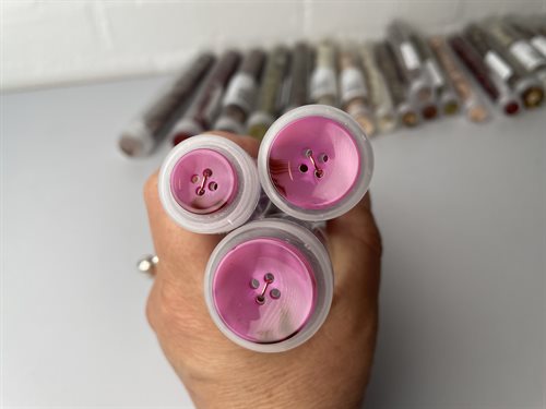 Knap - to farvet i blid pink, 15 mm