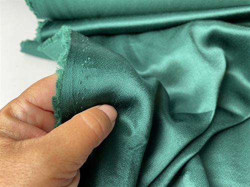 Fastvævet viscose - crepe de chine look i flaskegrøn