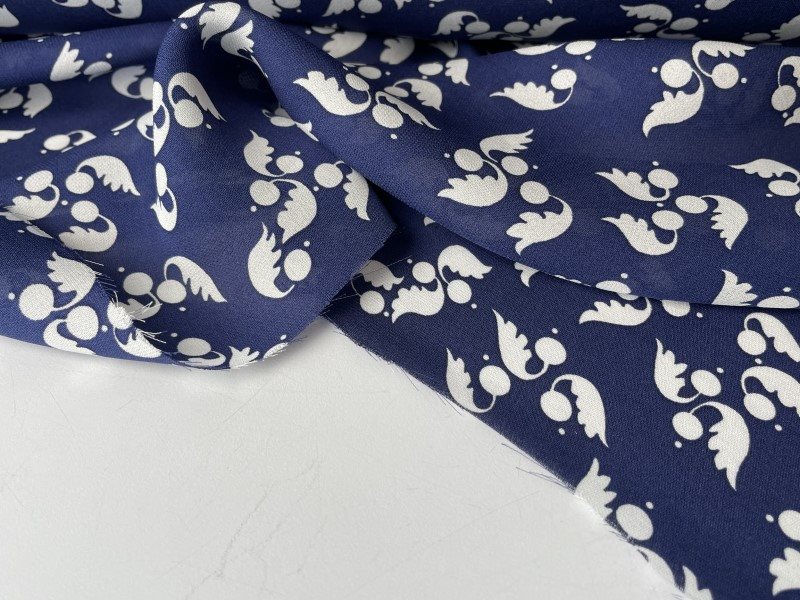 100% silke - silke med smukt mønster på blå bund