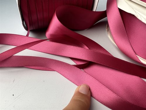 Satinbånd - pink, 38 mm