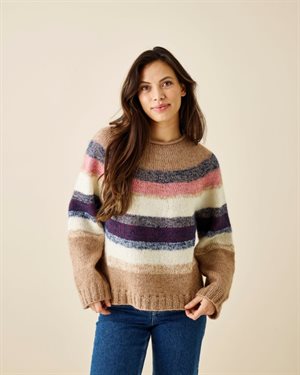 Berta & Angel by Permin - sweater med rundt bærestykke og striber