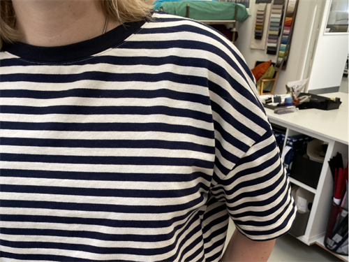 French terry  - marineblå og offwhite striber