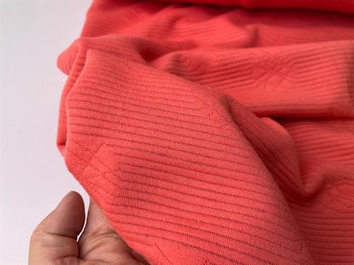 Rillet speciel jersey - koralrosa med fine motiver