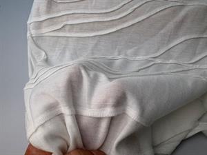 Effektjersey - wave strikket, let og offwhite