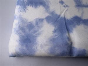 Isoli - hvid med lyseblå skyer, 1 meter