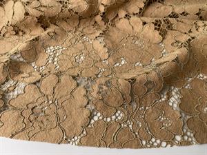 Blonde - smuk fast blonde i camel