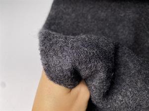 Kogt uld bouclé - fantastisk kvalitet i dark grey