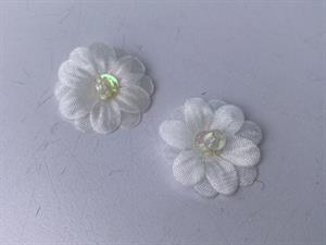 Symærke - lille hvid blomst med perle, 2 stk.