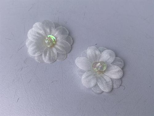Symærke - lille hvid blomst med perle, 2 stk.