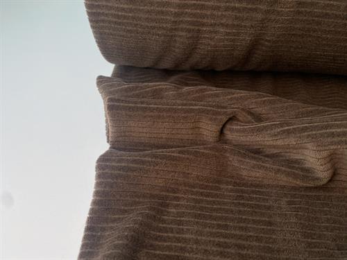 Fløjlsvelour - rillet i mørk chokoladebrun