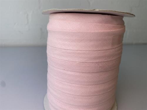 Skråbånd - hel rulle 20 mm bred i lyserød