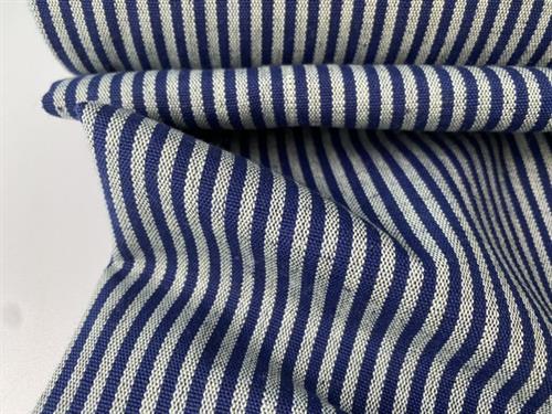 Jacquardvævet - lækre garnfarvede striber