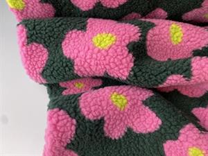 Teddy pels - store pinke blomster på grøn bund