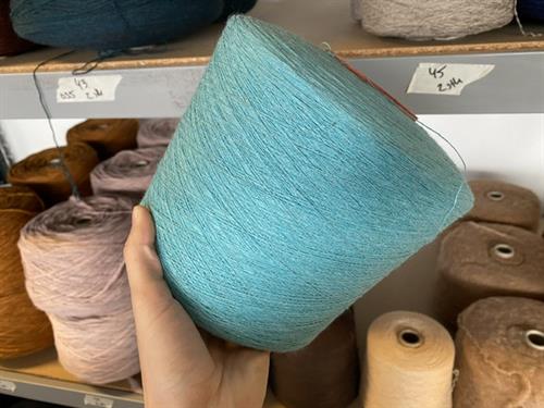 Garn - hel cone som foto