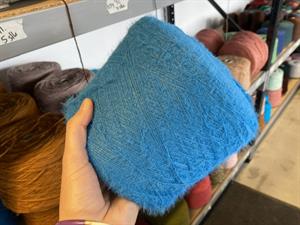 Garn - hel cone som foto