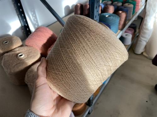 Garn - hel cone som foto