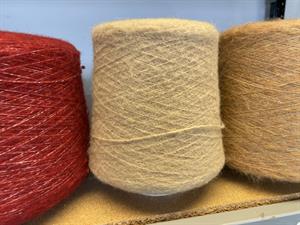 Garn - hel cone som foto