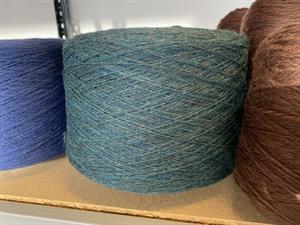 Garn 100% uld - hel cone som foto