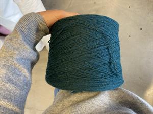 Garn 100% uld - hel cone som foto