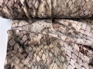 Viscosejersey - slangeskind look