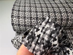 Groftvævet - lækkert udtryk i gråsorte toner
