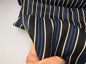 Vinterjersey - sort med blå og offwhite lodrette striber