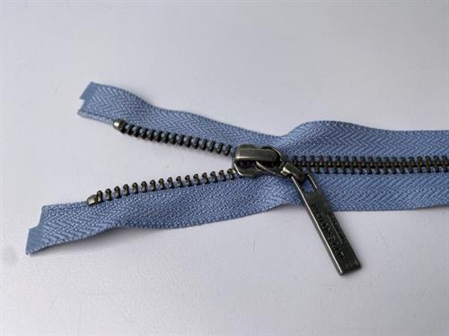 Lynlås - 2-vejs, lys lavendelblå med metaltænder, 34 cm