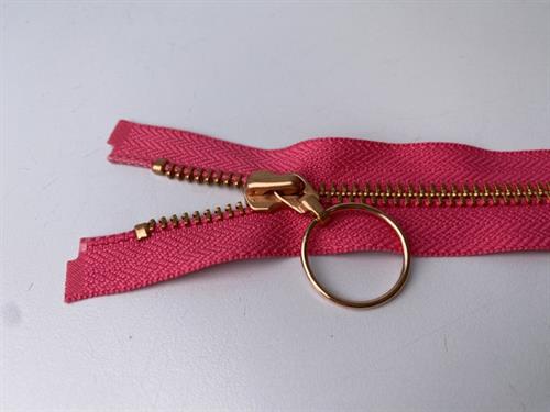 Lynlås - 2-vejs, pink med rose gold metaltænder, 65 cm