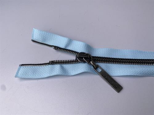 Lynlås - 2-vejs, lyseblå med sorte plasttænder, 42 cm