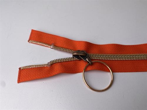 Lynlås - 2-vejs, cayennepeber med rose gold plasttænder, 42 cm