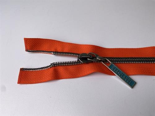 Lynlås - 2-vejs, cayennepeber med mørke plasttænder, 42 cm