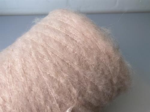 Mantra Garzato chunky mohair look - pallido, hel cone 