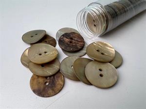 Perlemorsknap - beige, 22 mm