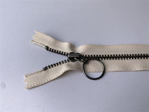 Lynlås - ikke delbar, pudder med metaltænder, 11 cm