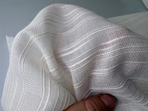 Gardinstof - semitransparent med smuk vævning