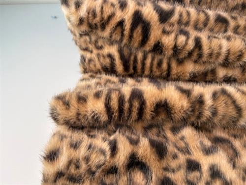 Fake fur - superblød leopard print, kommer igen uge 43
