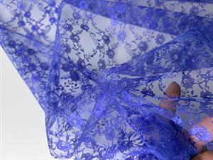 Blonde - blomstret, fast i blålilla 