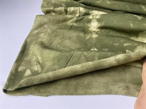 Isoli - lækker batik i armygrøn