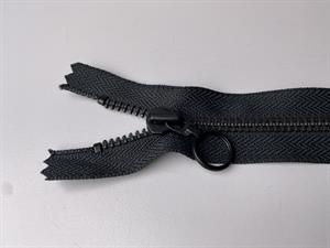 Lynlås - ikke delbar, sort med metaltænder, 12 cm