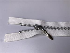 Lynlås - ikke delbar, offwhite med metaltænder, 14 cm
