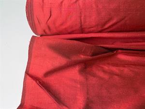 Thaisilke - smukt changerende varm vinrød, red walnut