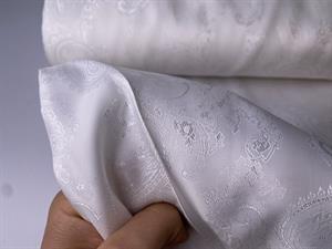 Foer - hvid og smukkeste paisley mønster