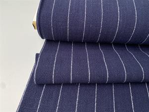 Vævet hør/viscose - lækker marineblå med tynde striber