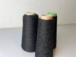 Baby cones med 100% cashmere - blackgrey, 28 gram