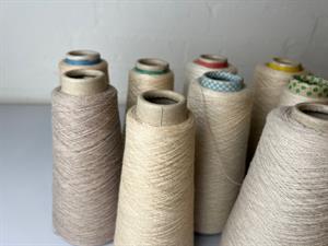 Baby cones med 100% cashmere - natural, 183 gram