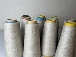 Baby cones med 100% cashmere - greyish, 110 gram